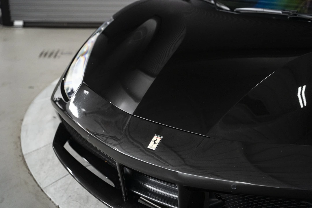 2016 Ferrari 488 GTB - Image 10 of 31