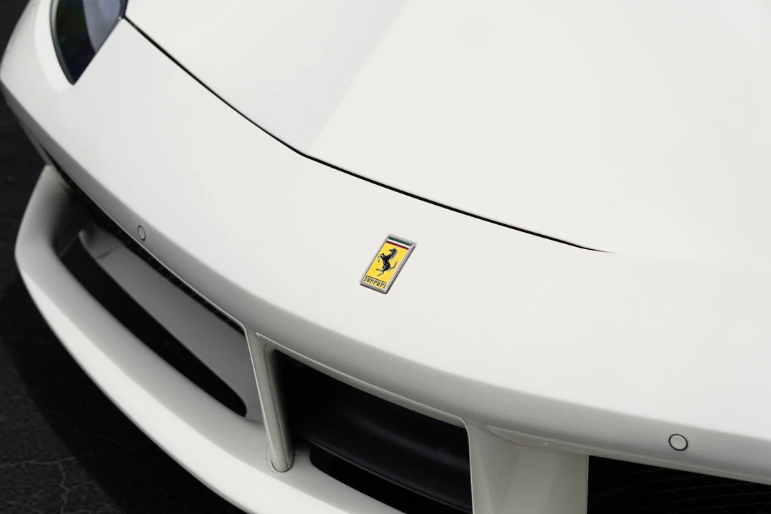 2016 Ferrari 488 GTB - Image 13 of 31