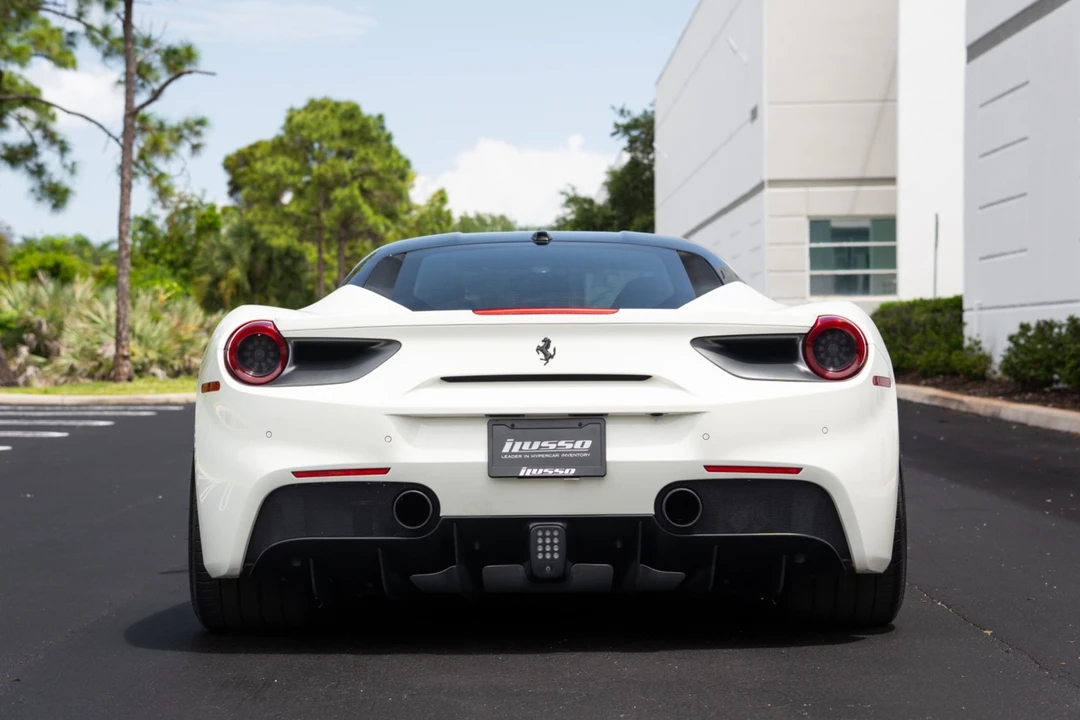 2016 Ferrari 488 GTB - Image 2 of 31