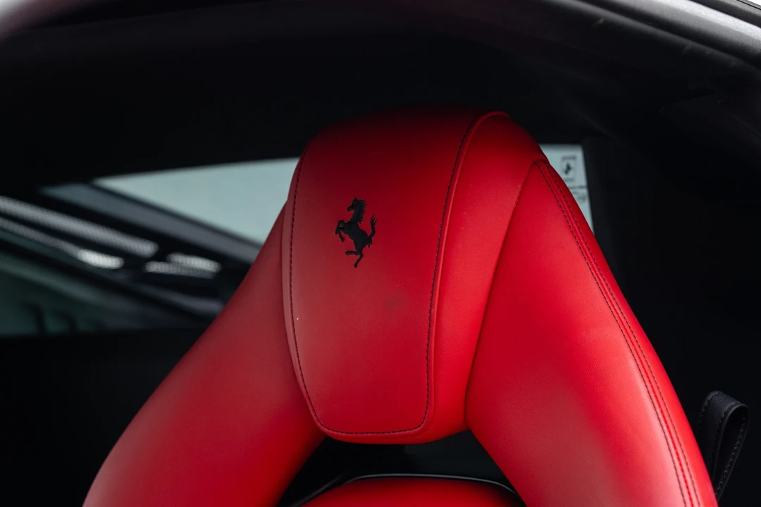 2016 Ferrari 488 GTB - Image 7 of 31