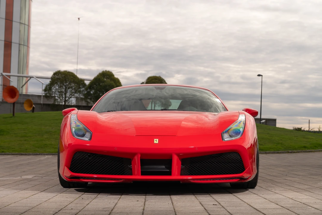 2016 Ferrari 488 GTB - Image 11 of 31