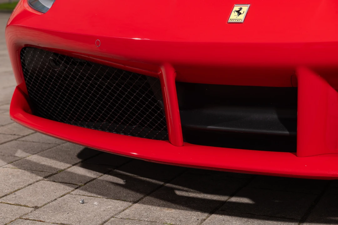 2016 Ferrari 488 GTB - Image 21 of 31