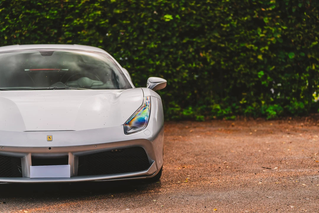 2016 Ferrari 488 GTB - Image 12 of 31