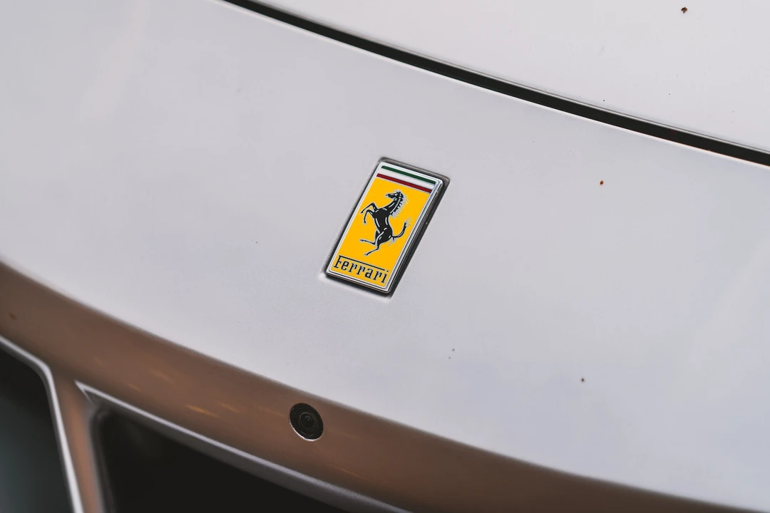 2016 Ferrari 488 GTB - Image 27 of 31