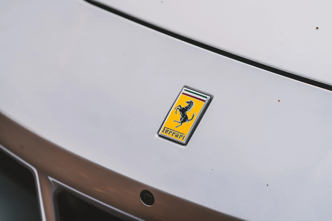 2016 Ferrari 488 GTB - Image 28 of 31