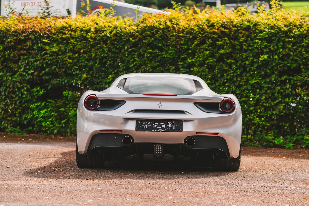 2016 Ferrari 488 GTB - Image 6 of 31