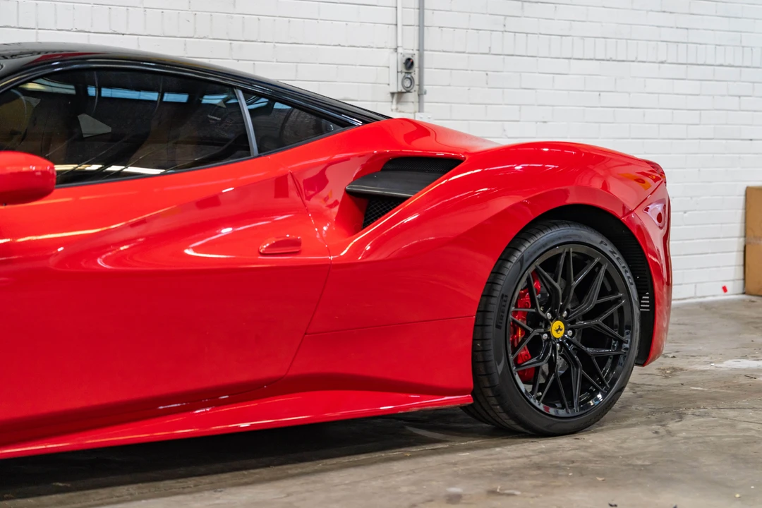 2016 Ferrari 488 GTB - Image 20 of 31