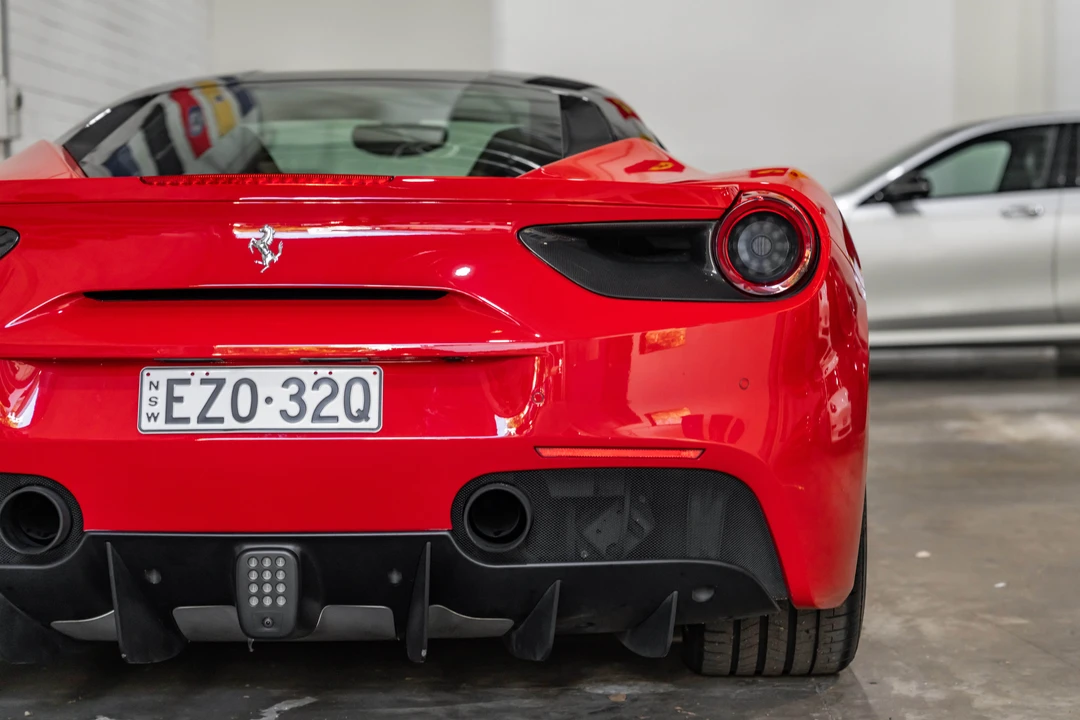 2016 Ferrari 488 GTB - Image 28 of 31