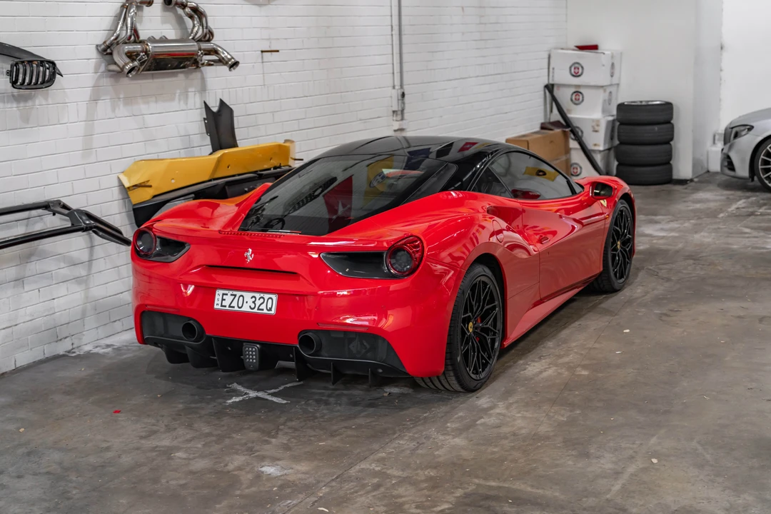 2016 Ferrari 488 GTB - Image 12 of 31