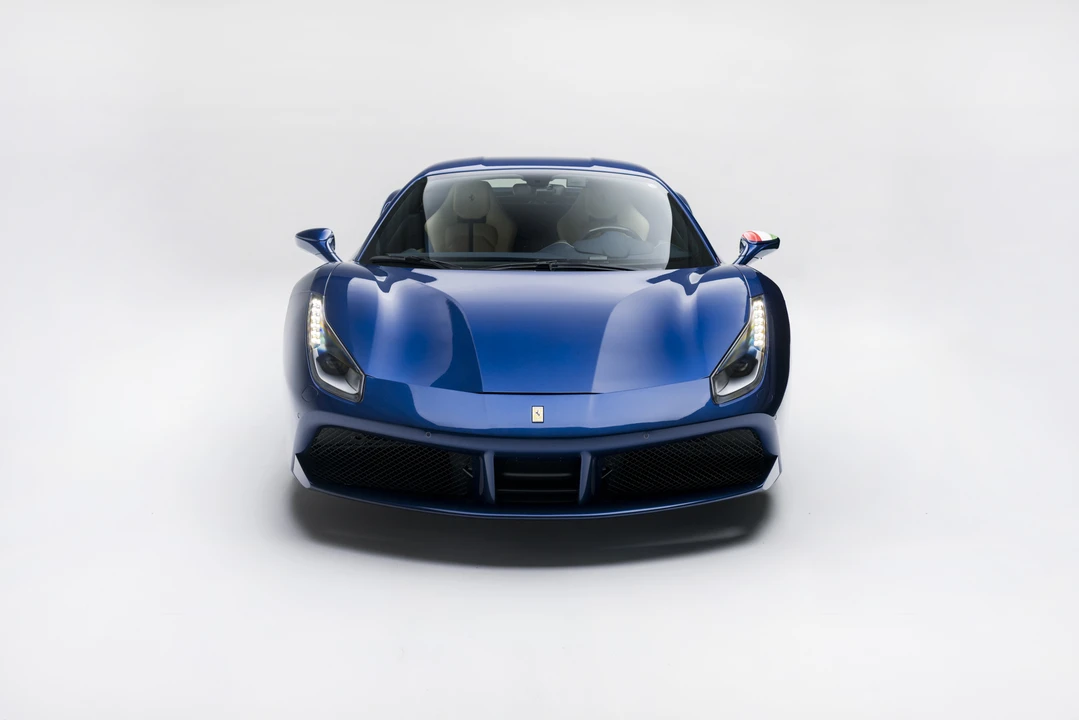 2016 Ferrari 488 GTB - Image 11 of 31