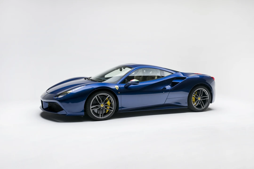 2016 Ferrari 488 GTB - Image 4 of 31