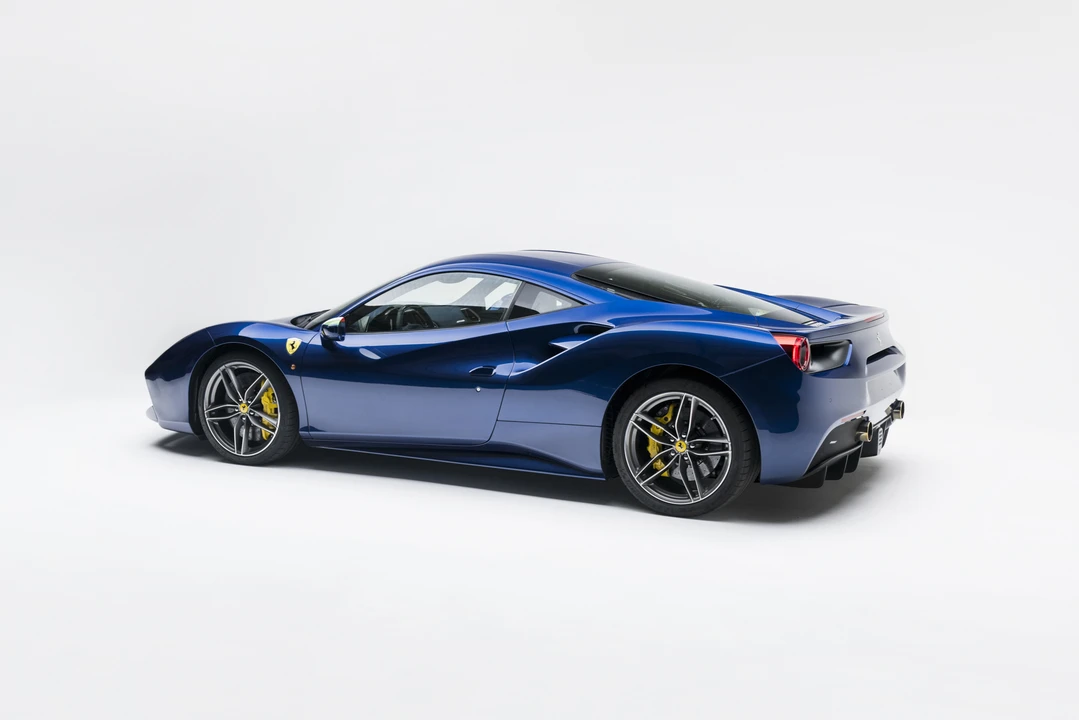 2016 Ferrari 488 GTB - Image 6 of 31