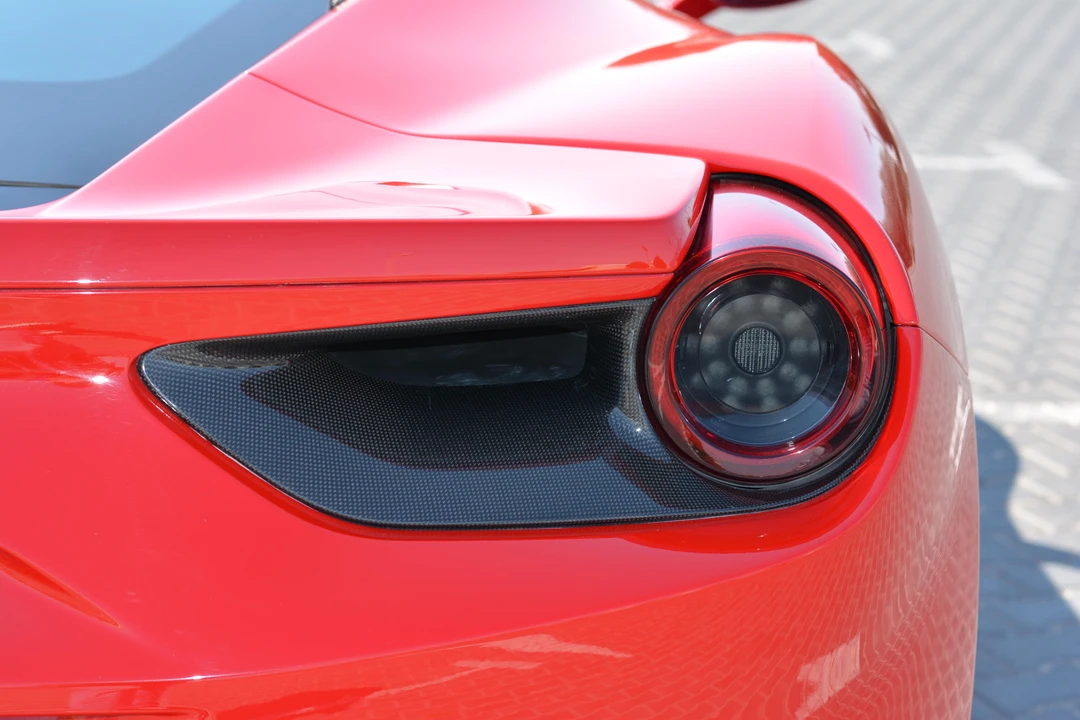 2016 Ferrari 488 GTB - Image 21 of 31