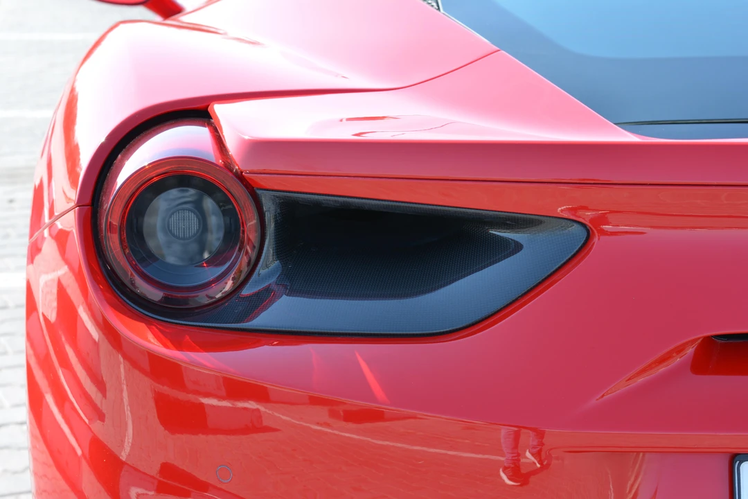 2016 Ferrari 488 GTB - Image 22 of 31