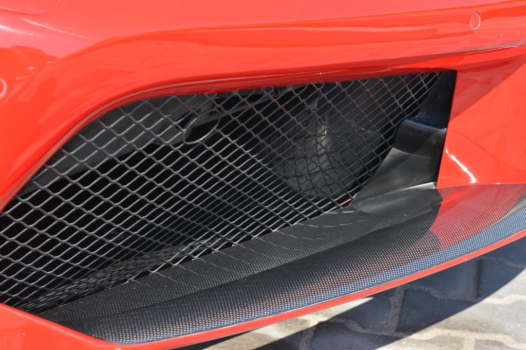 2016 Ferrari 488 GTB - Image 29 of 31