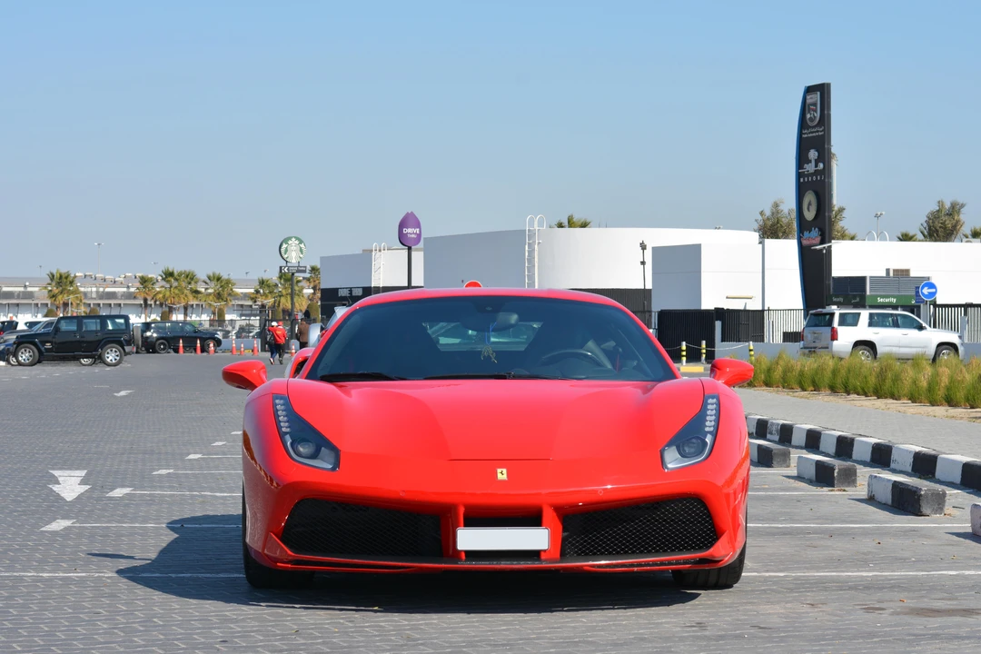 2016 Ferrari 488 GTB - Image 2 of 31