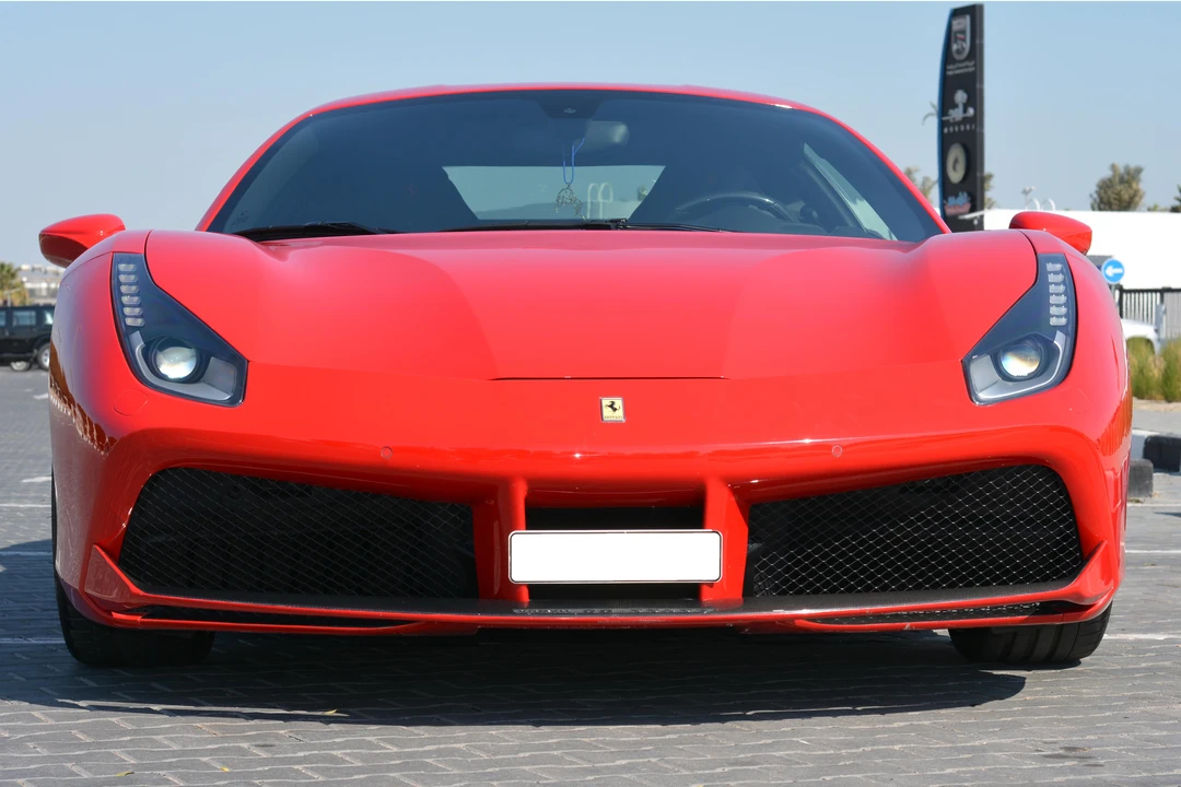 2016 Ferrari 488 GTB - Image 14 of 31