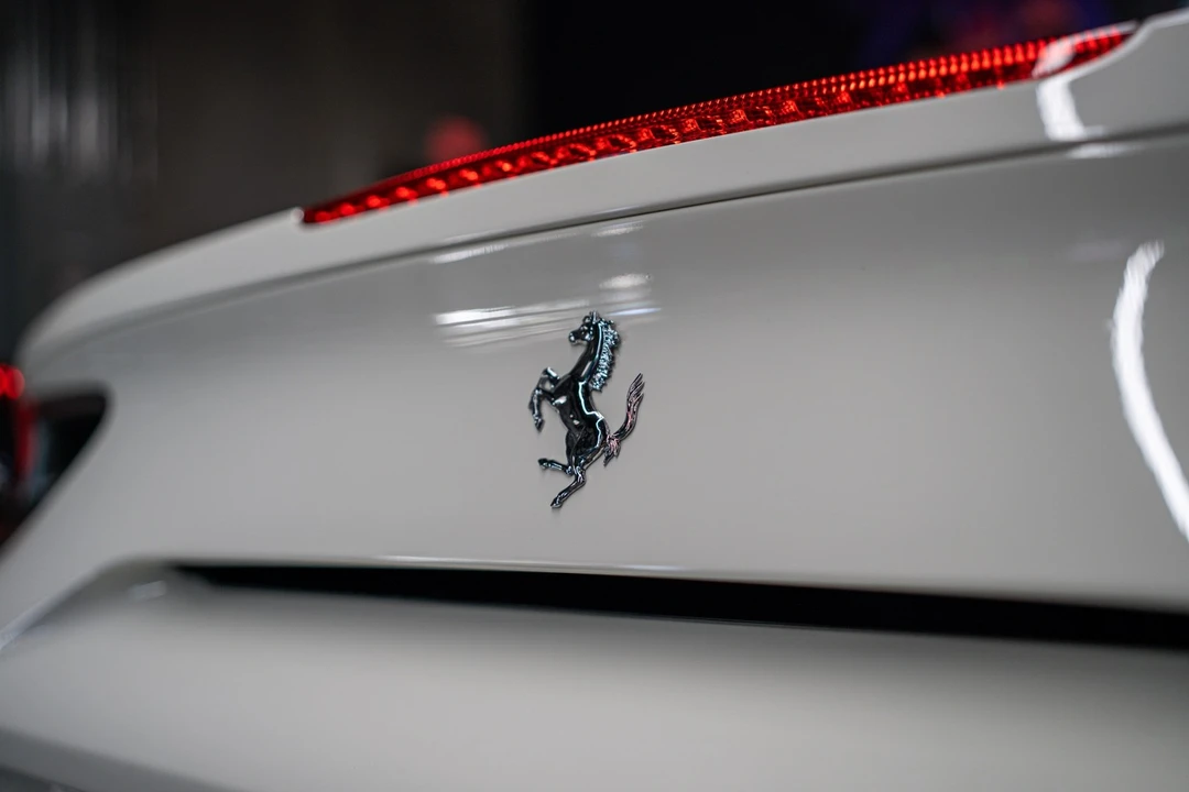 2016 Ferrari 488 GTB - Image 25 of 27