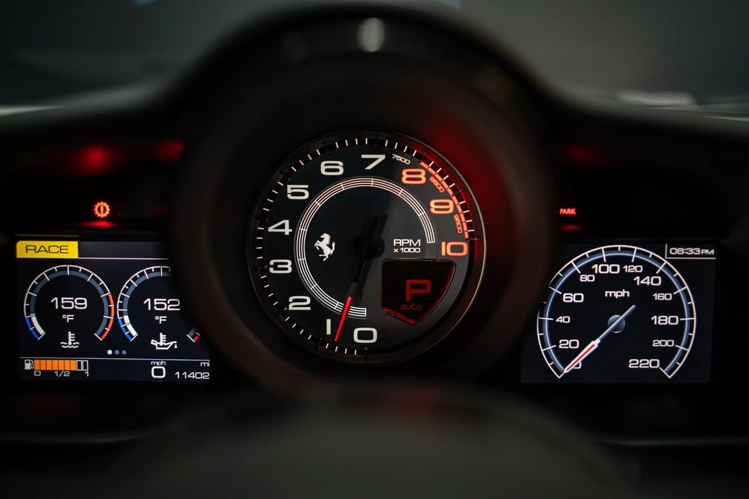 2016 Ferrari 488 GTB - Image 13 of 27