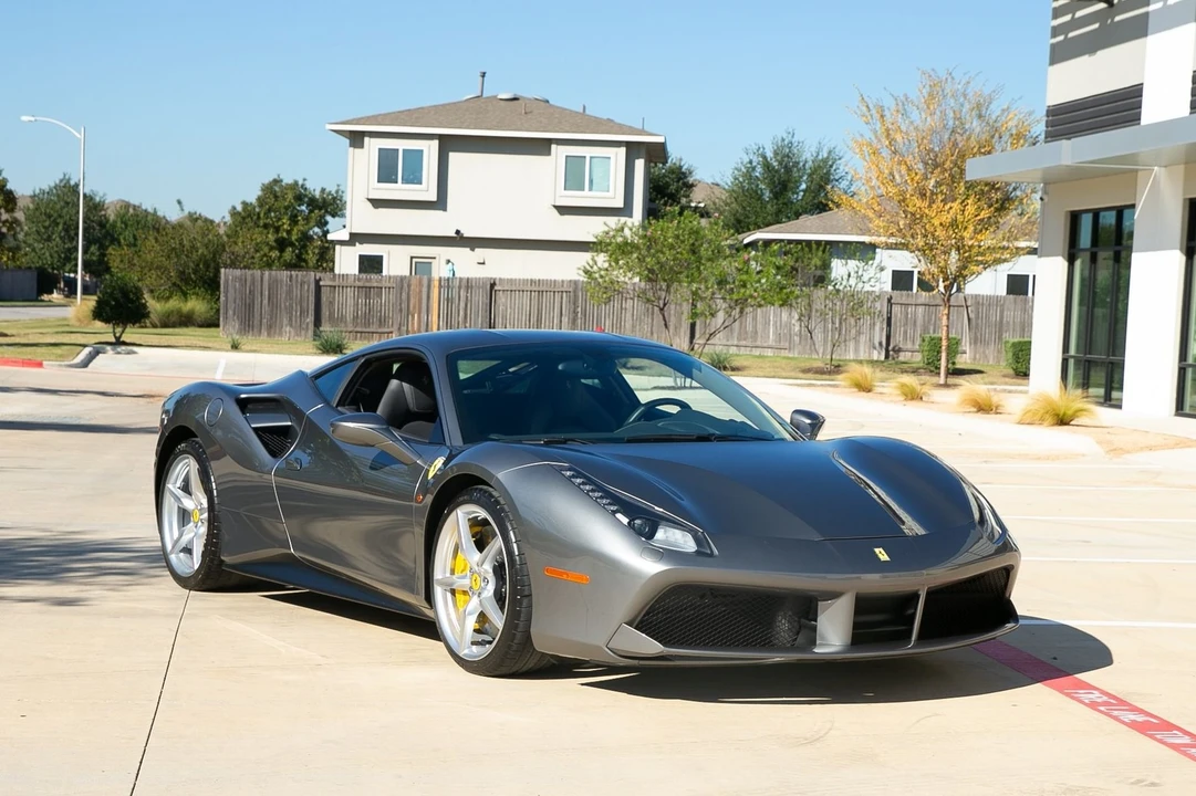 2016 Ferrari 488 GTB - Image 18 of 21