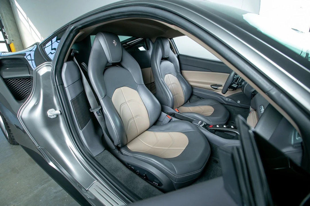 2016 Ferrari 488 GTB - Image 17 of 21