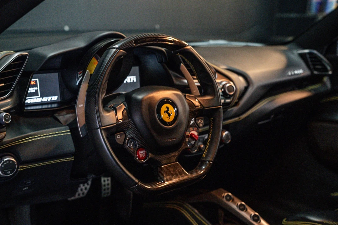 2016 Ferrari 488 GTB - Image 7 of 25