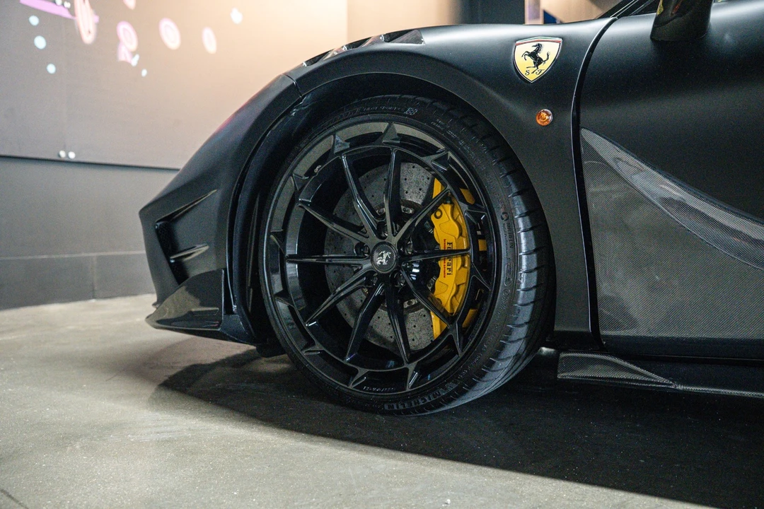 2016 Ferrari 488 GTB - Image 16 of 25