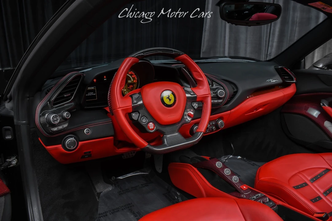 2016 Ferrari 488 Pista - Image 9 of 31