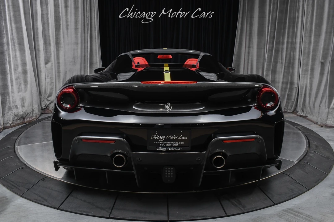 2016 Ferrari 488 Pista - Image 4 of 31