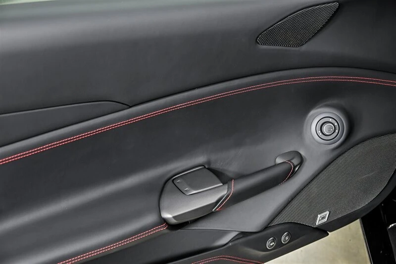 2016 Ferrari 488 GTB - Image 15 of 31