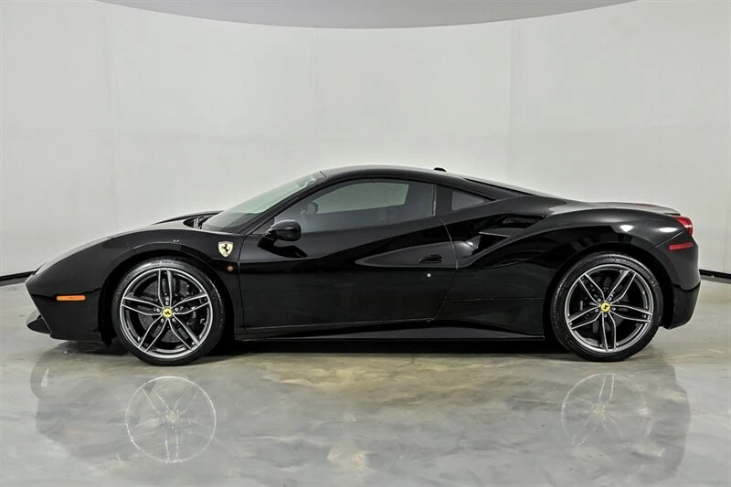 2016 Ferrari 488 GTB - Image 6 of 31