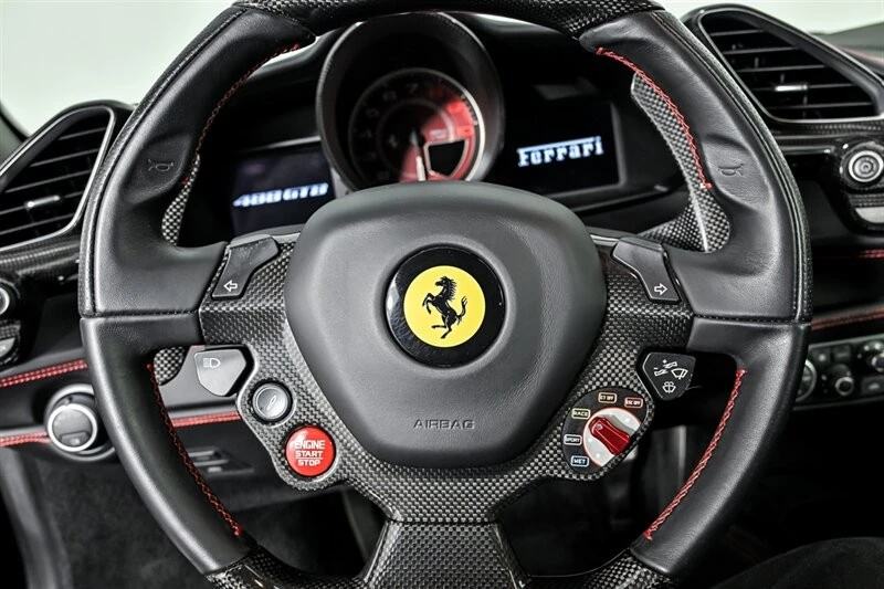 2016 Ferrari 488 GTB - Image 27 of 31