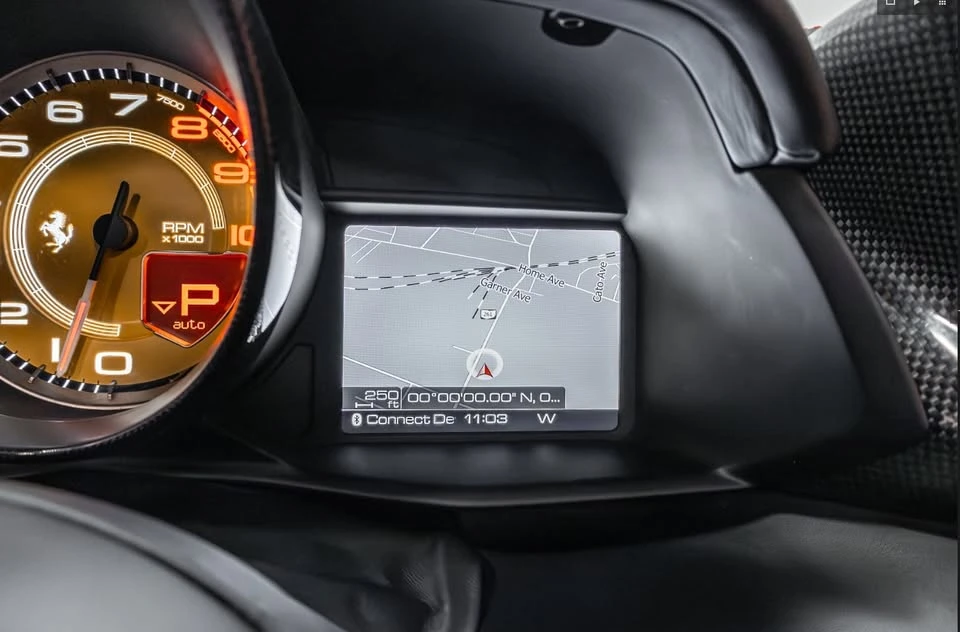 2016 Ferrari 488 Spider - Image 7 of 10