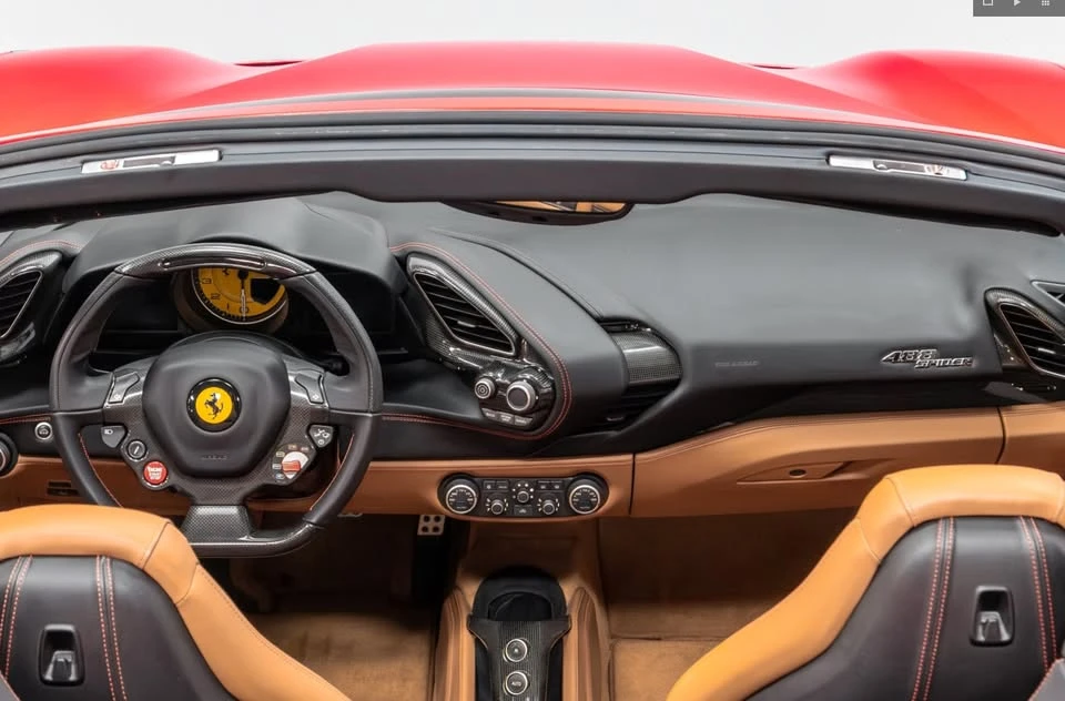 2016 Ferrari 488 Spider - Image 4 of 10