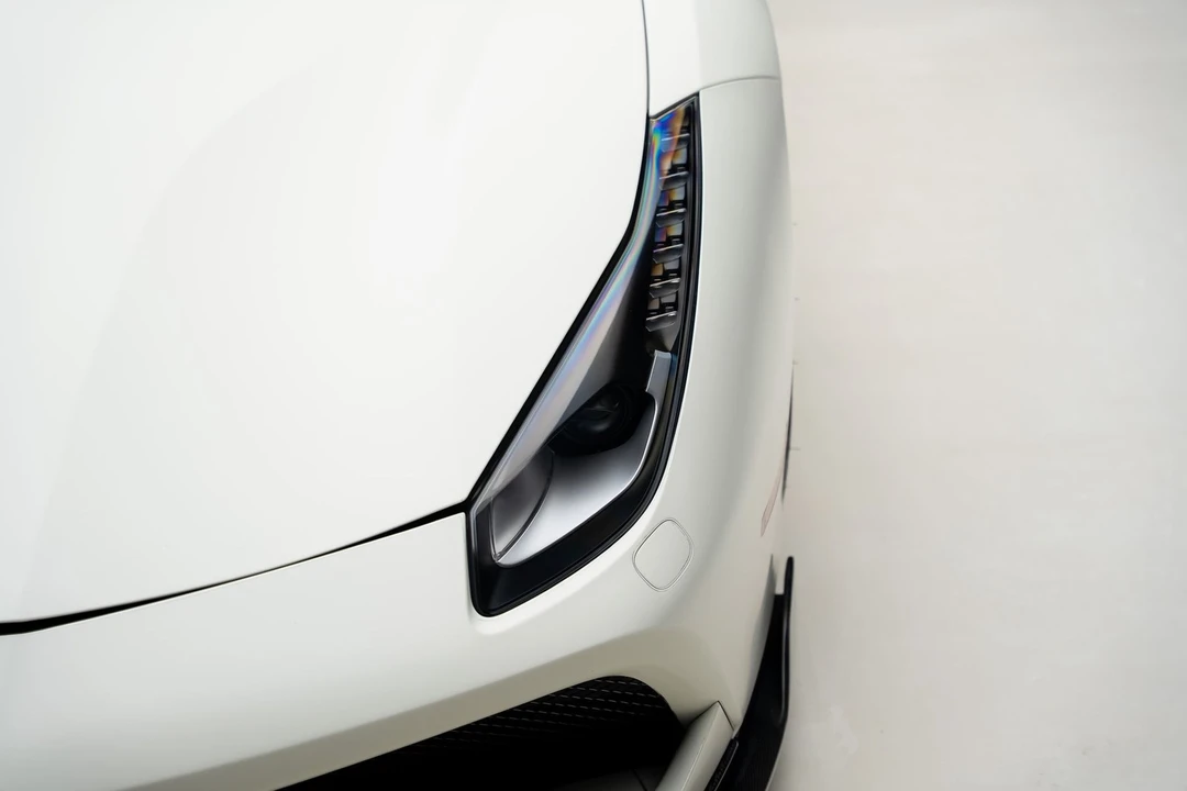 2016 Ferrari 488 Spider - Image 13 of 31