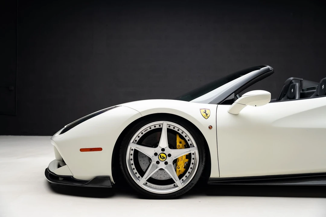 2016 Ferrari 488 Spider - Image 21 of 31