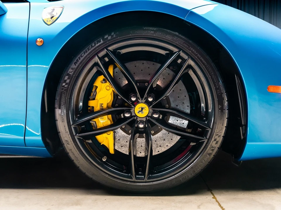 2016 Ferrari 488 Spider - Image 4 of 12