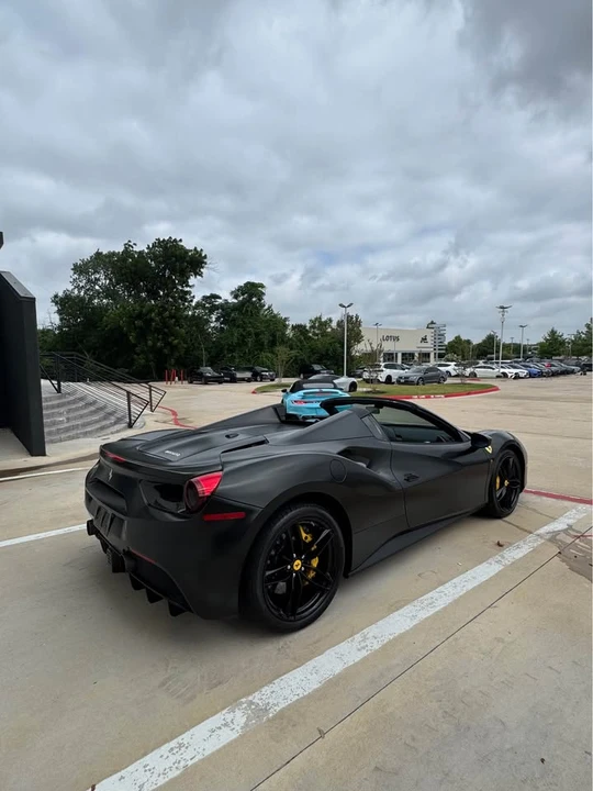 2016 Ferrari 488 Spider - Image 4 of 9