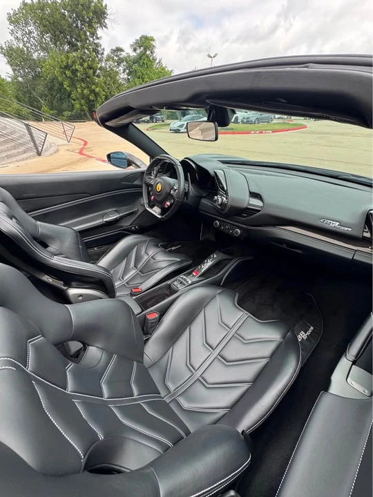 2016 Ferrari 488 Spider - Image 8 of 9