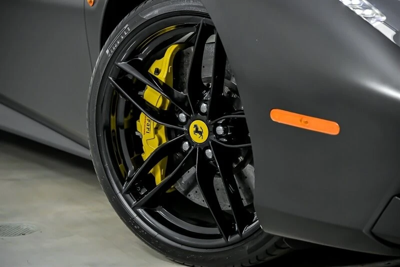 2016 Ferrari 488 Spider - Image 4 of 21