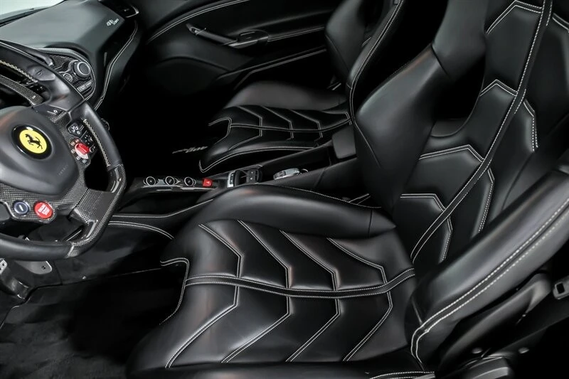 2016 Ferrari 488 Spider - Image 26 of 31