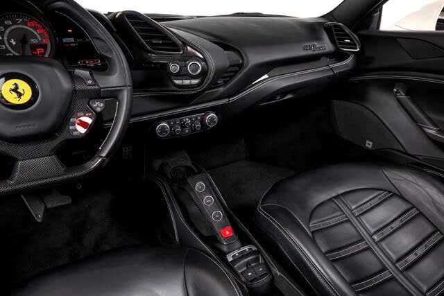 2016 Ferrari 488 Spider - Image 27 of 31