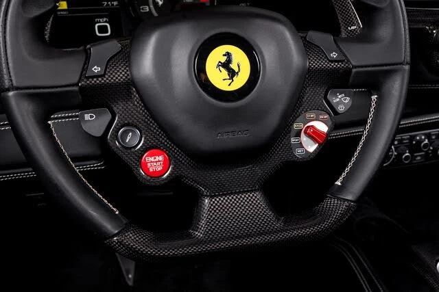 2016 Ferrari 488 Spider - Image 31 of 31