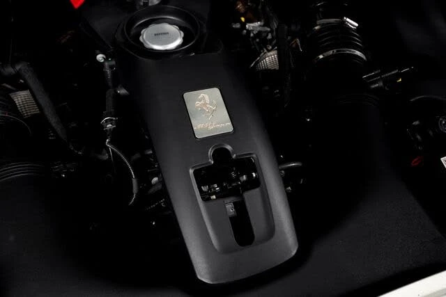 2016 Ferrari 488 Spider - Image 11 of 31