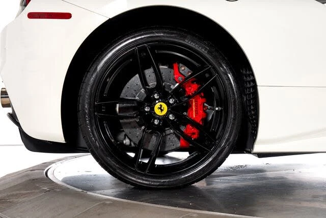 2016 Ferrari 488 Spider - Image 19 of 31