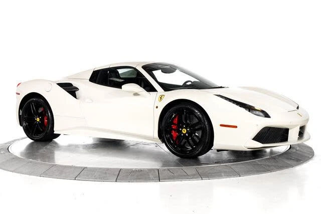 2016 Ferrari 488 Spider - Image 14 of 31