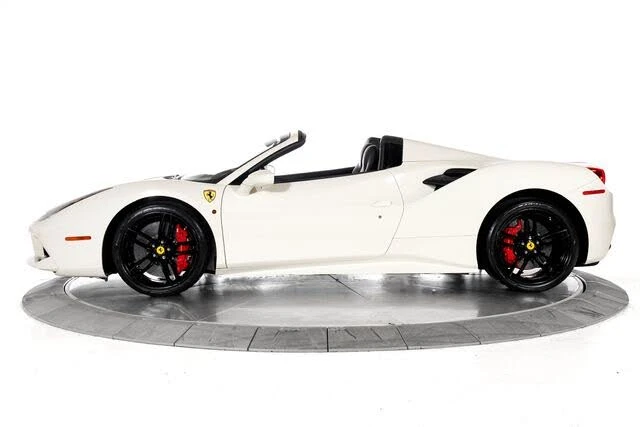 2016 Ferrari 488 Spider - Image 3 of 31