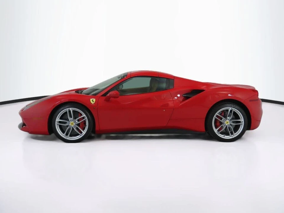 2016 Ferrari 488 Spider - Image 16 of 31