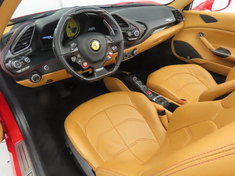 2016 Ferrari 488 Spider - Image 18 of 31
