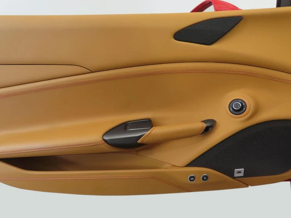 2016 Ferrari 488 Spider - Image 29 of 31
